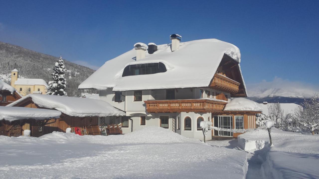 Ferienwohnungen Haus-Holzer Mauterndorf  Exterior photo
